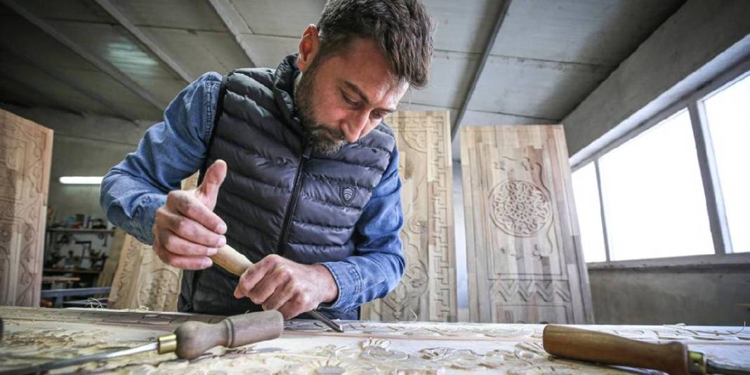 Evinde öğrendiği işi atölyeye taşıdı! Ahşaptan doğan sanat: Yurt dışına bile satış yapıyor 4